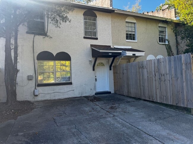 Photo - 3525 N Blue Angel Pkwy Unidad Blue Angel Parkway 3525