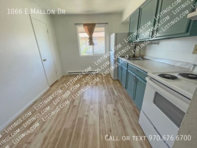 Photo - 1066 E Mallon Dr
