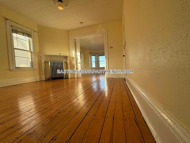 Photo - 33 Falcon St Unit 3