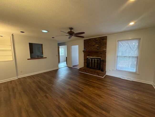 Photo - Long Leaf Acres