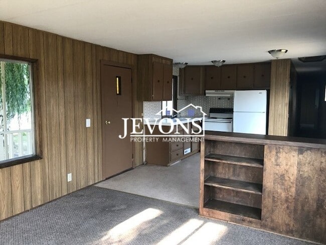 Photo - Experience this inviting Tieton home - Flexible short-term and long-term leases