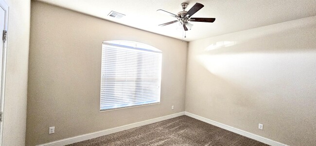 Photo - 6405 Hall of Fame Blvd