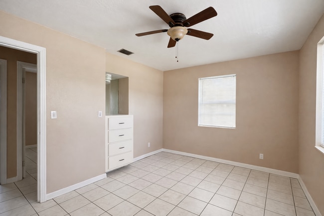 Photo - 1924 Coronado Rd