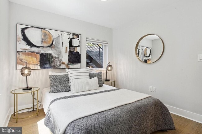 Photo - Welcome to this Modern 2BR/2BA condo located in Brookland Unidad 1