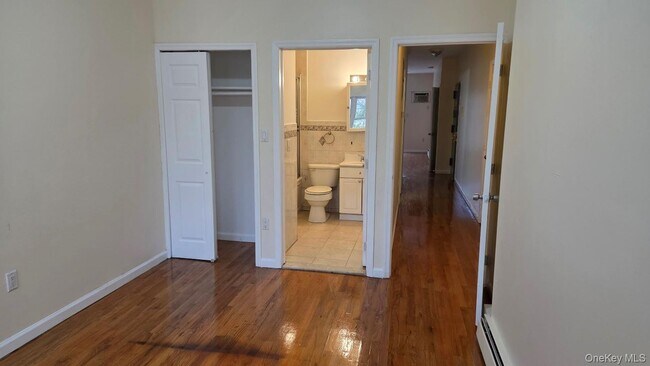 Photo - 175-11 90th Ave Unidad 3rd Floor