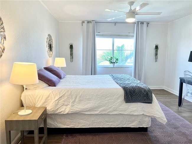 Photo - 619 Orton Ave Unidad 403