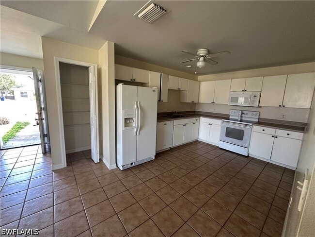 Photo - 3965 20th St W