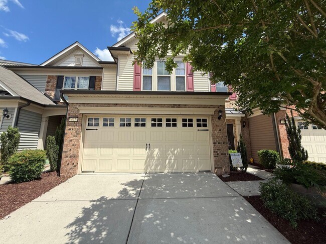 Spacious 3BD, 2.5BA Brier Creek Townhome i... - Spacious 3BD, 2.5BA Brier Creek Townhome i...