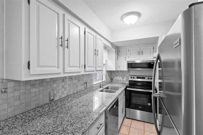 Photo - 5126 St Charles Ln