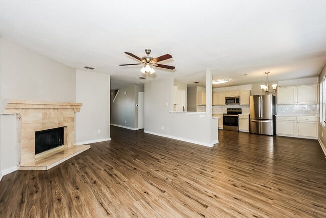 Photo - 8764 Stonebriar Ln