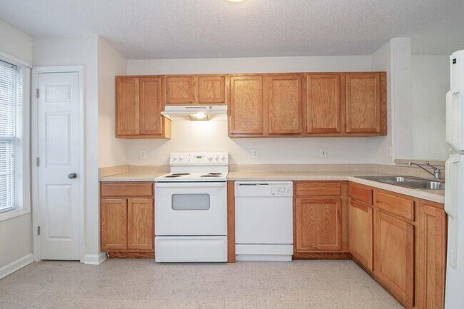 Photo - 299-E2 Raleigh Dr