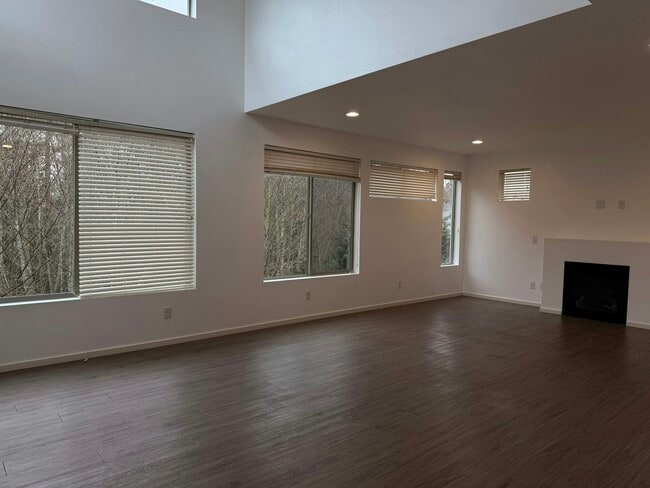 Photo - 18707 107th Ave SE