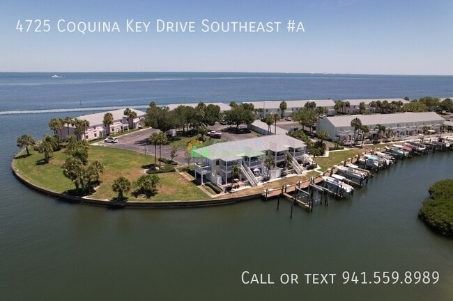 Building Photo - 4725 Coquina Key Dr SE