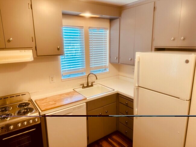 Oakmont Apartments