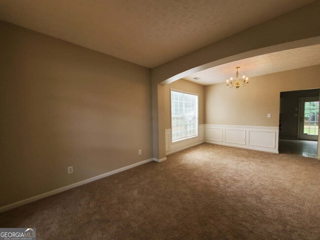Photo - 1031 Maple Leaf Dr