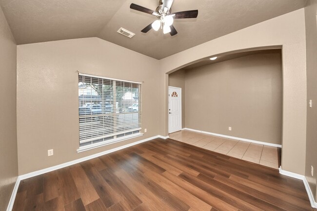 Photo - 6642 High Stone Ln