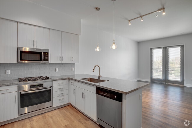 1BR, 1BA - 693 SF - Arts District