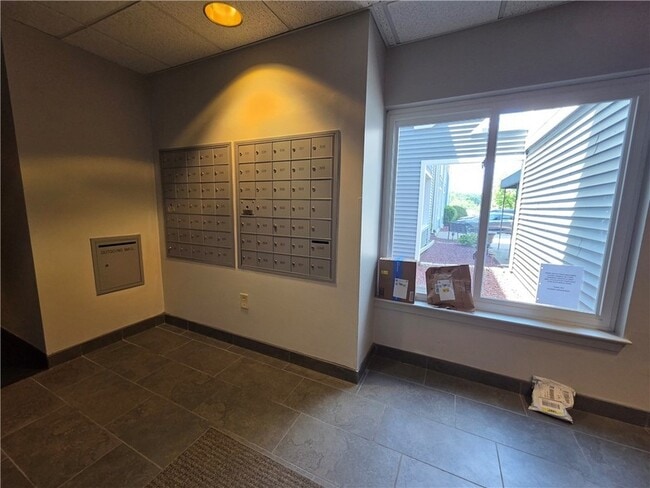 Photo - 1800 Douglas Ave