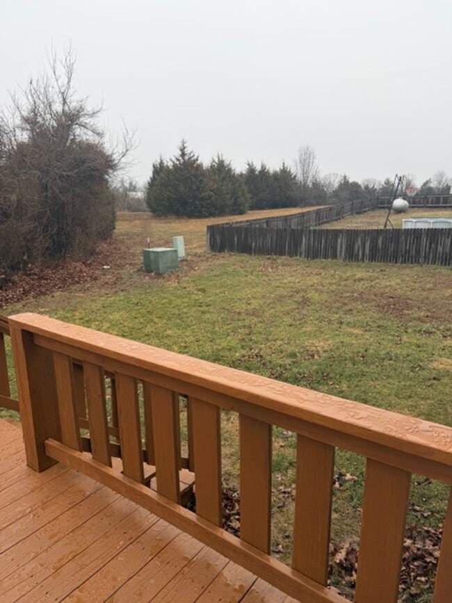 Photo - 3 Bedroom 2 full bath home with oversized 2 car garage new vinyl flooring and community pool access