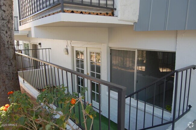 Building Photo - 3416 N 44th St Unit 32 Rental