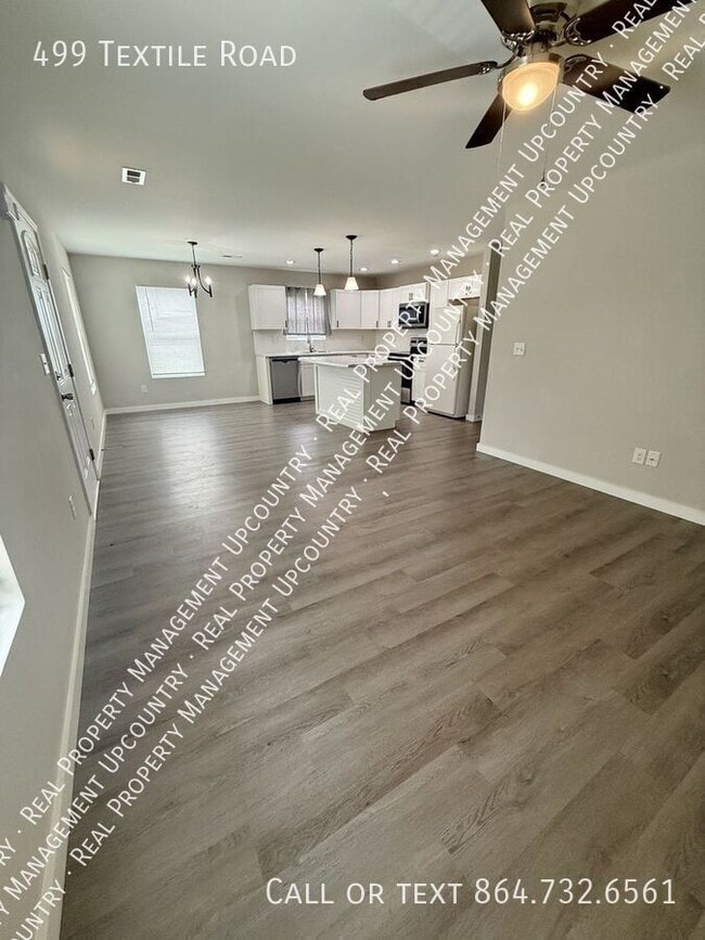 Photo - 499 Textile Rd
