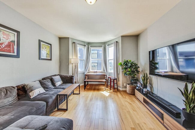 Building Photo - 764-768-768 Natoma St Unit ID1259139P