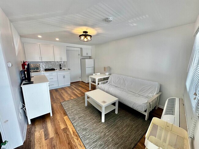9105 Atlantic Ave Unit 32