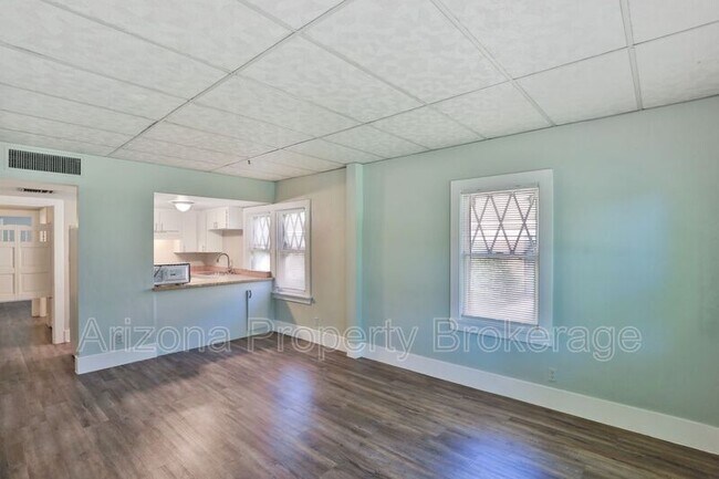 Photo - 216 N Macdonald Condo Unit #1