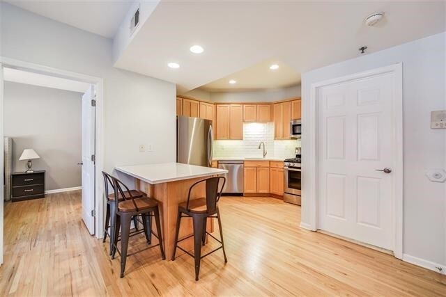 Photo - 531 Jefferson St Unit 1