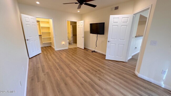 Photo - 15095 N Thompson Peak Pkwy Unit 1038