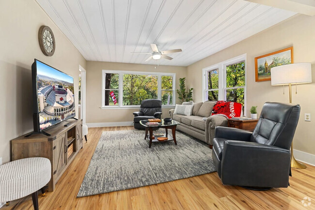Building Photo - 820 Garland Ave Unit ID1221895P Rental