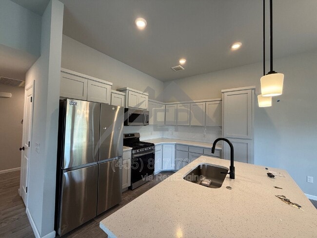 Photo - 921 S Appaloosa Ln