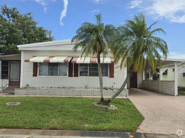 Building Photo - 311 49th Ave Terrace W Rental