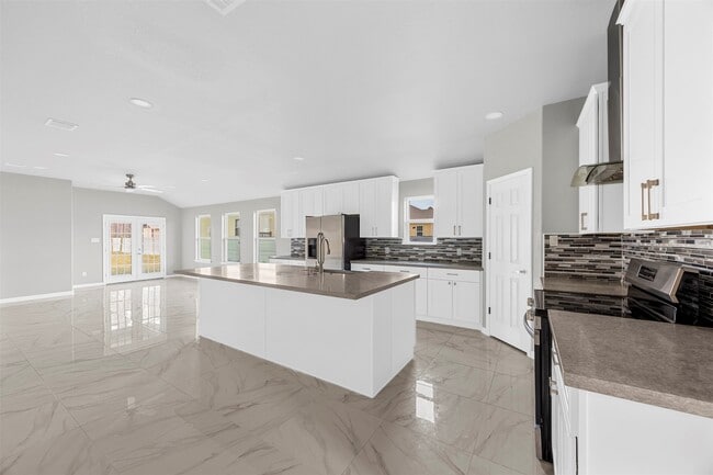 Photo - 178 Road 5126 Rd