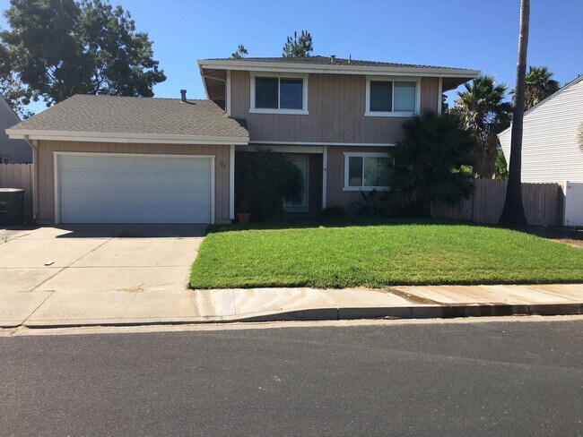 Photo - 706 Willow Lake Rd House