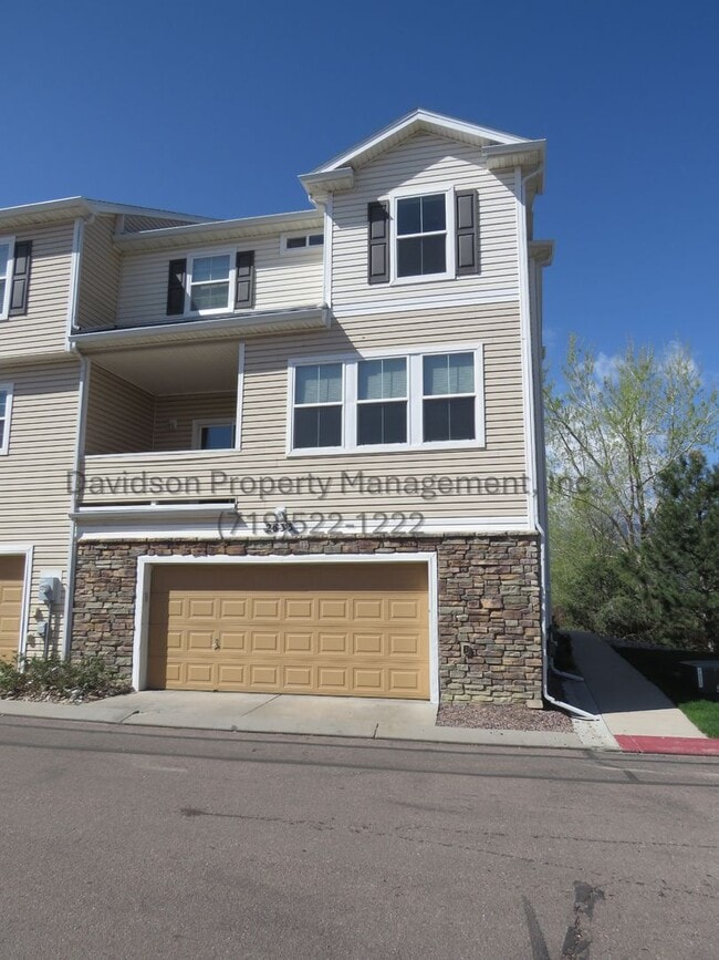 Charming 3 Bedroom Townhouse in South Colo... - Charming 3 Bedroom Townhouse in South Colo...