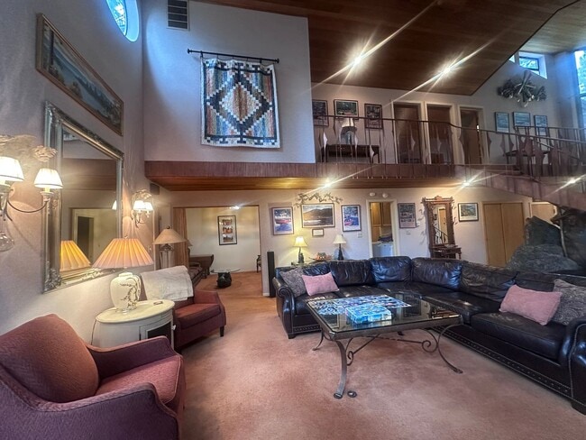 Photo - 124 Ponderosa Dr