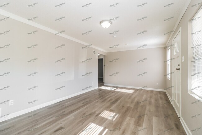 Photo - 235 Emerling Dr