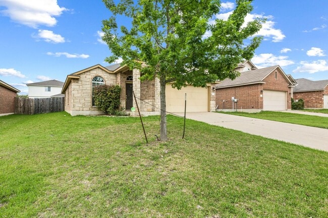 Photo - 6609 Sendero Lane