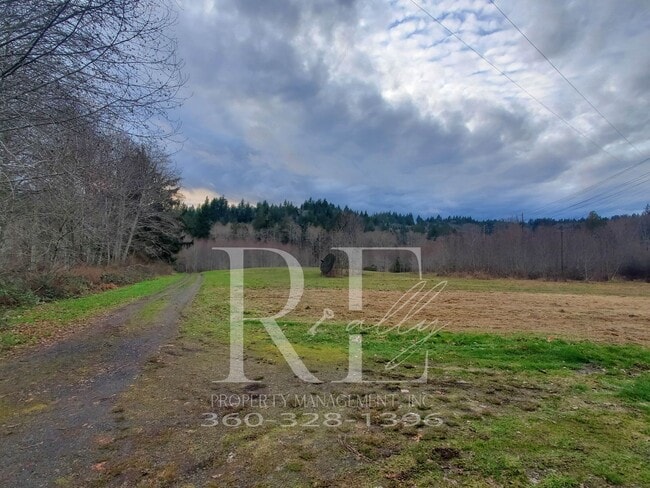 Photo - Stunning Secluded 5 Acre Paradise