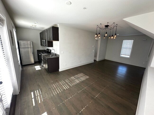 Photo - 609 E Duffy Ln Unit A