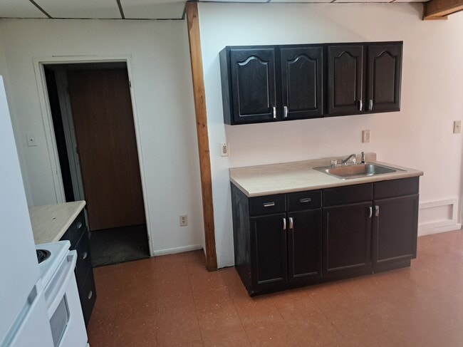 Building Photo - 261-1S 3rd St Unit 2613rd.St.Apt.#1