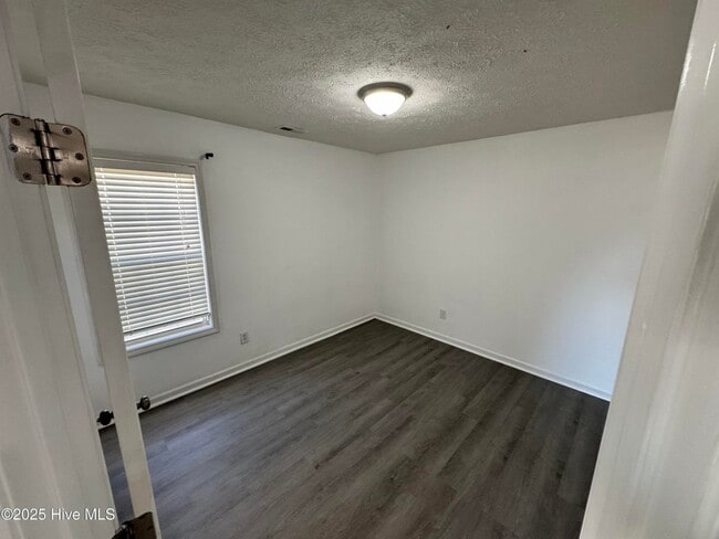 Photo - 103 Jasmine Ln