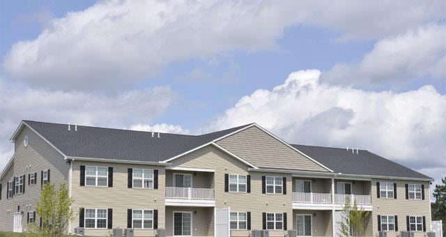 Colonial Manor Apartments