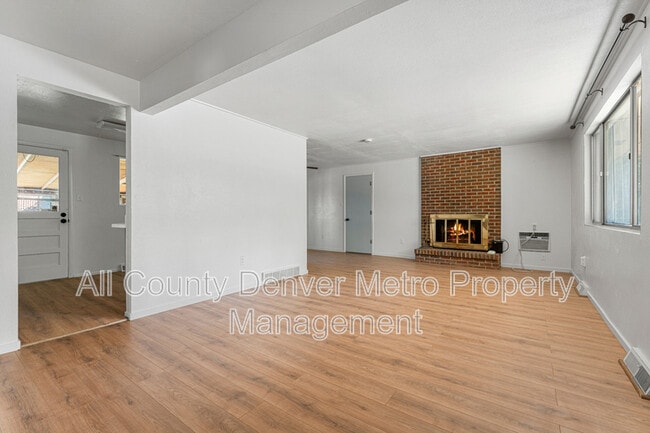 11741 W 70th Pl