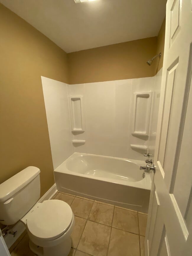 Photo - 106 N Carter St Unit 14