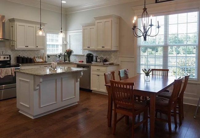 Photo - Luxury Living in Valdosta: Elegant 4BR/2BA...