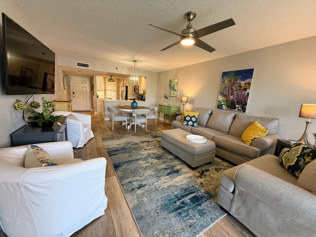 Photo - 4530 Pinebrook Cir Unit #102