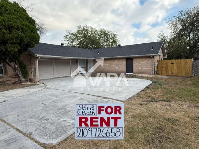 Photo - 8007 Lake Forest Dr