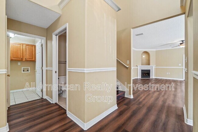 Photo - 1946 Kadima Cir